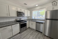 Building Photo - 2Bed/1Bath Updated Apartment at McDowell Rd/16th St! Ready for Immediate Move-In! - CARPORT!