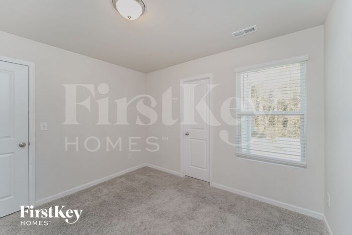 Building Photo - 2094 Cypress Village Dr NW