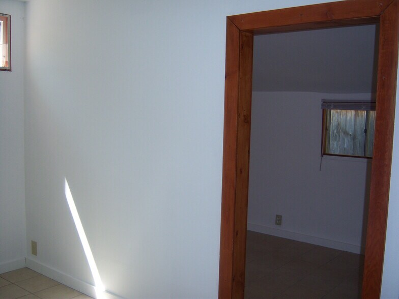 Building Photo - 8163 Arthur St