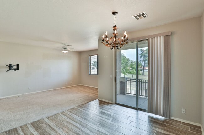 Building Photo - Stylish Mesa Condo with Modern Comforts & Prime Location