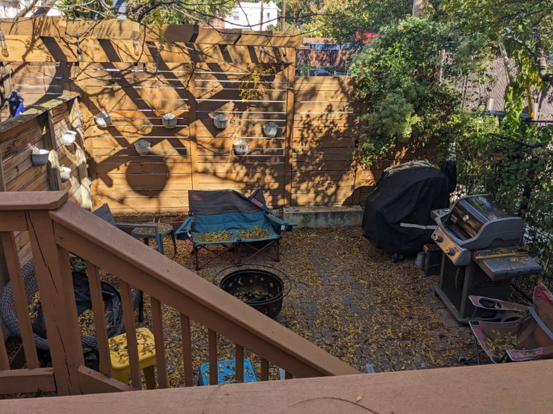 Building Photo - XX8 Bryant St NE