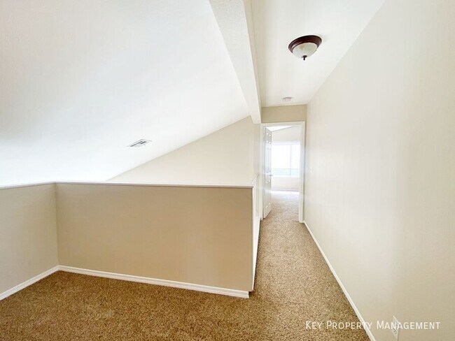 Building Photo - 50 Tidwell Ln