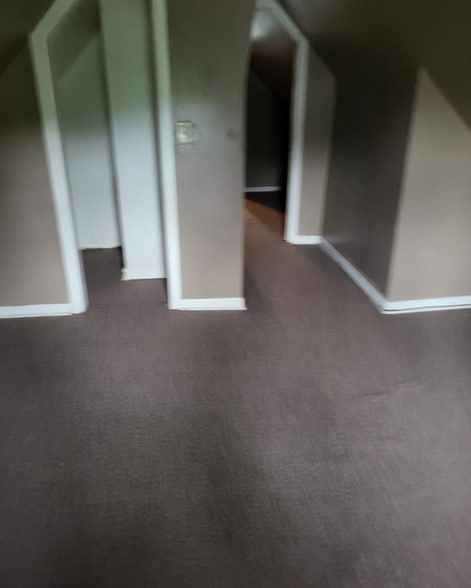 Building Photo - 8752 S Saginaw Ave