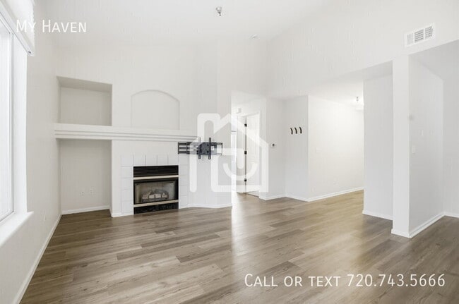 Building Photo - 2575 S Syracuse Way