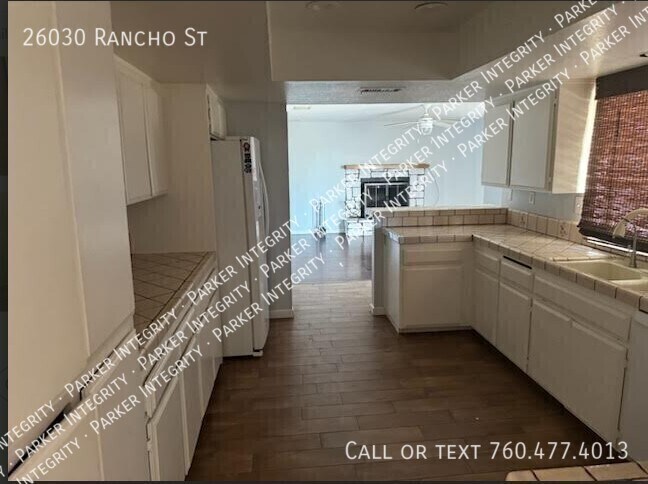Building Photo - 26030 Rancho St