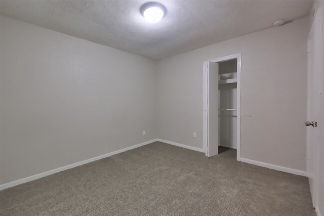 Building Photo - 17503 Nordway Dr