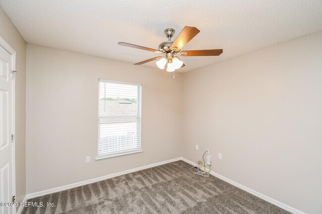 Building Photo - 7306 Fox Grove Rd