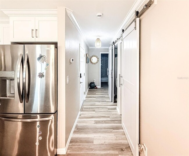 Building Photo - 1900 Benjamin Franklin Dr