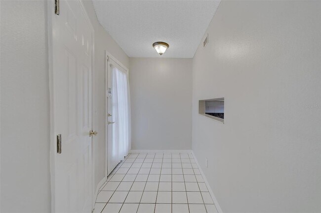 Building Photo - 9241 Jake's Path