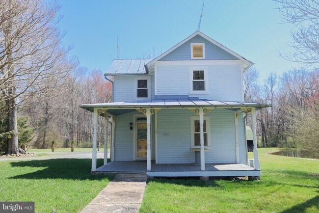 Building Photo - 24060 New Mountain Rd