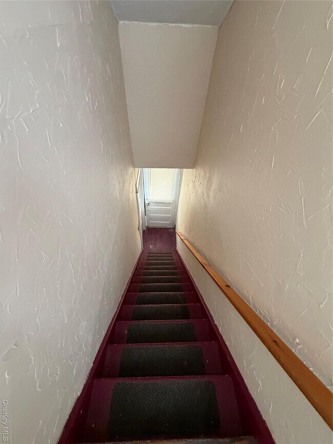 Building Photo - 32 Fountain Pl