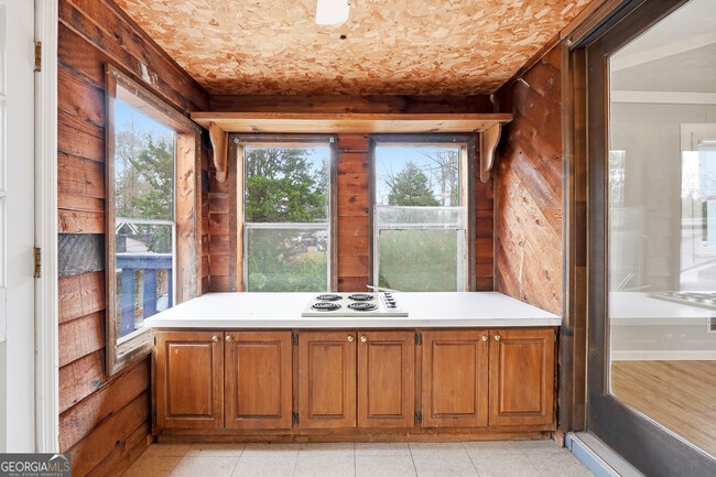 Building Photo - 1247 Wooten Dr