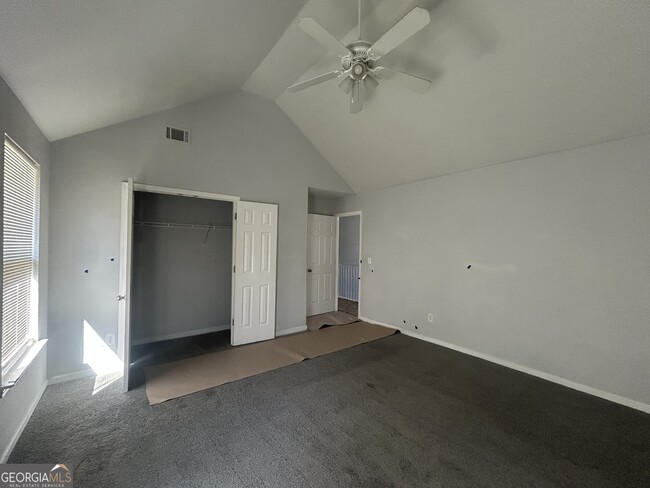 Building Photo - 6263 Shell Dr SW