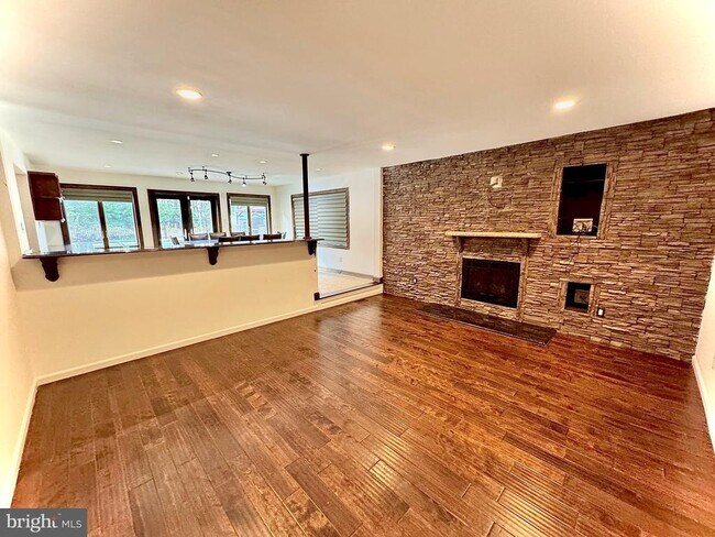 Building Photo - 54 Las Brisas Blvd