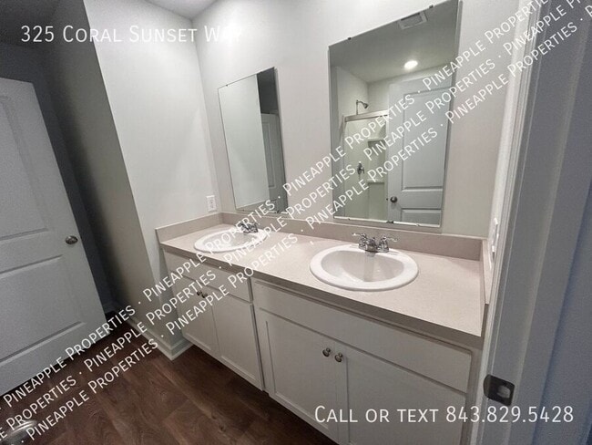 Building Photo - 325 Coral Sunset Wy