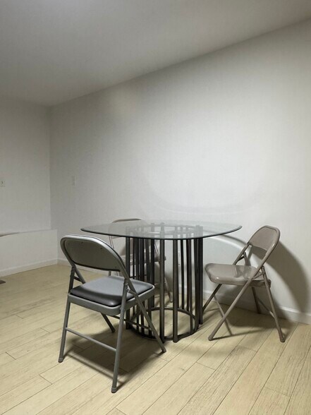 Building Photo - 14212 SE 38th St