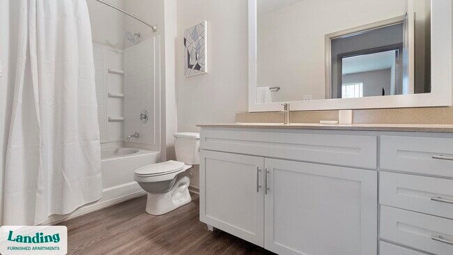 Building Photo - 900 E Six Forks Rd