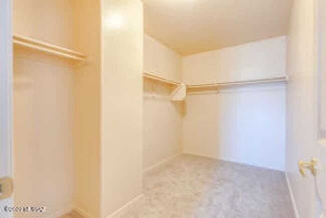 Building Photo - Bright, Spacious Living in Julian Ranch