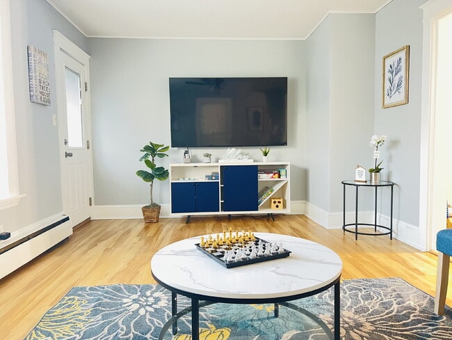 Building Photo - Coastal Charm Meets Comfort — Fully Furnished 2-Bedroom Retreat in Biddeford