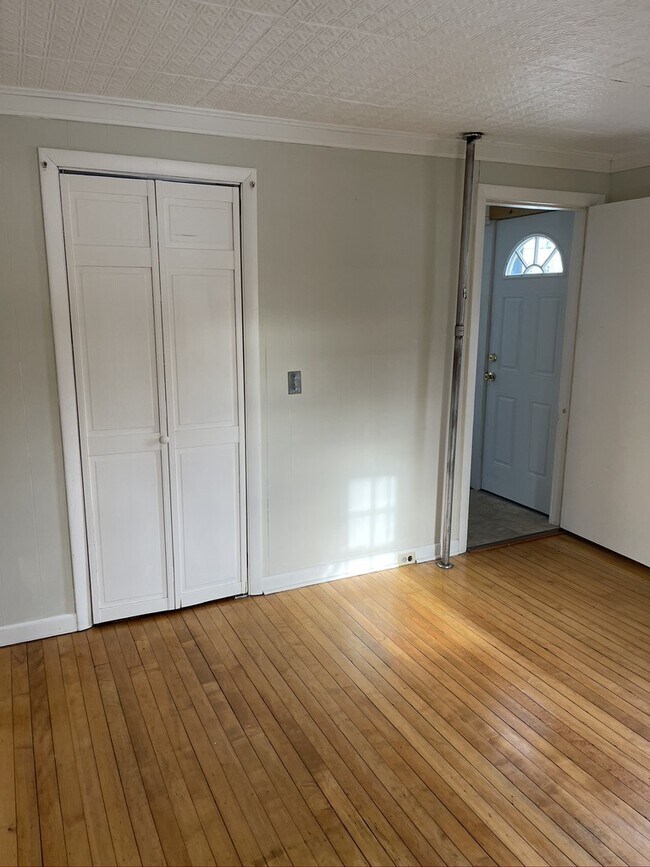 Building Photo - 29 Stark Ave