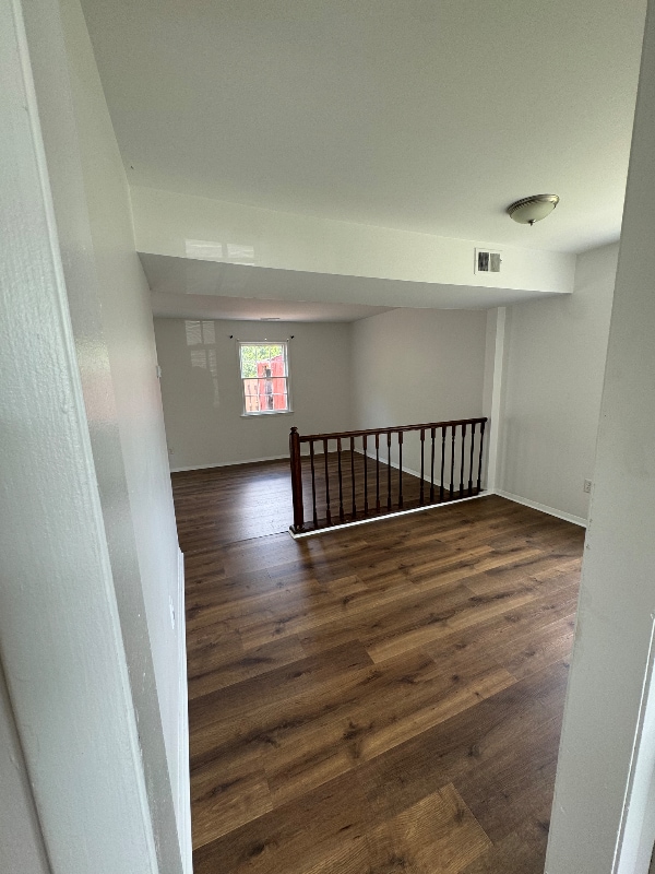 Building Photo - 4625 Roxbury Ln