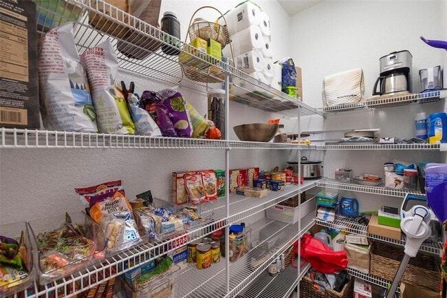 Building Photo - 205 Bengal Cir