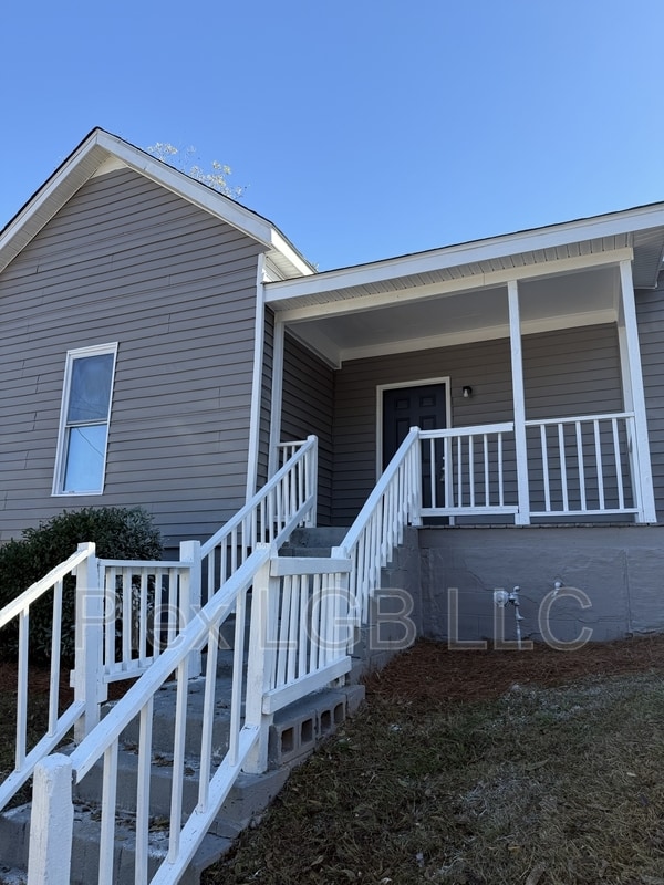 Building Photo - 12 Heard St