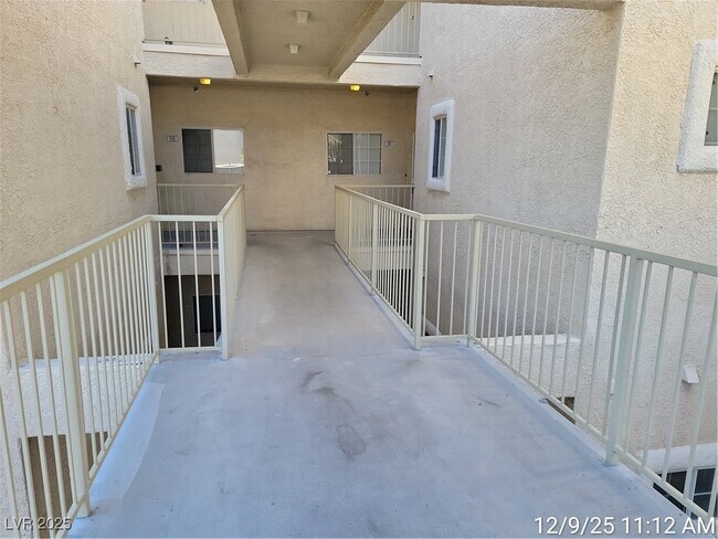 Building Photo - 1987 Cutlass Dr