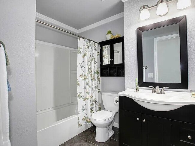 Building Photo - 6632 Branchwater Way