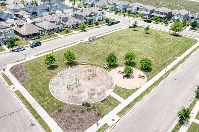 Building Photo - 411 Ravens Crst Dr