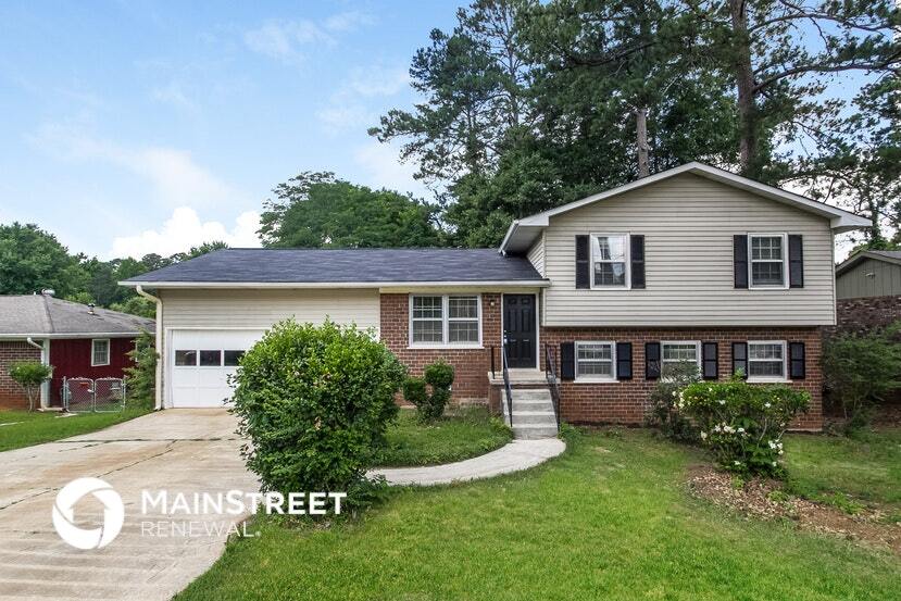 Primary Photo - 6090 Graceland Cir