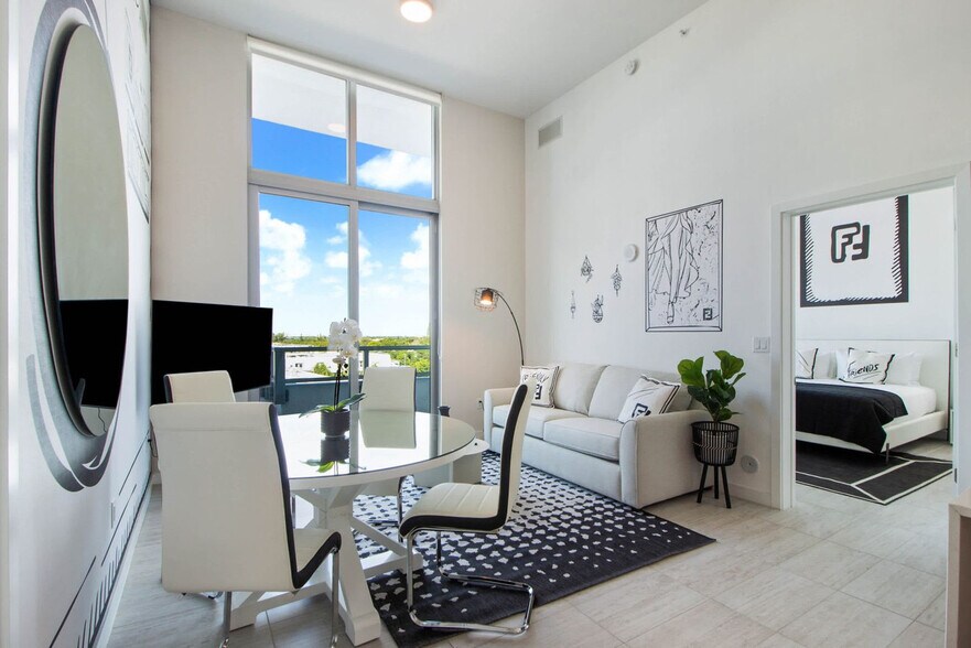 Building Photo - 3900 Biscayne Blvd