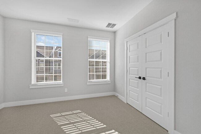 Building Photo - 10972 Swang Link Dr