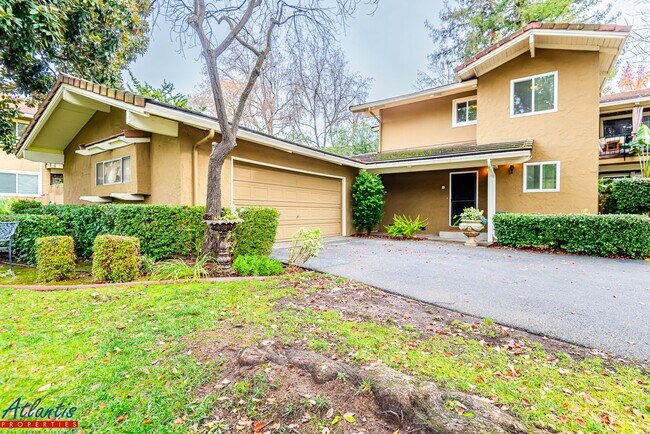 Primary Photo - Pueblo De Los Gatos | Garage | Desirable L...