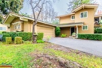 Building Photo - Pueblo De Los Gatos | Garage | Desirable L...