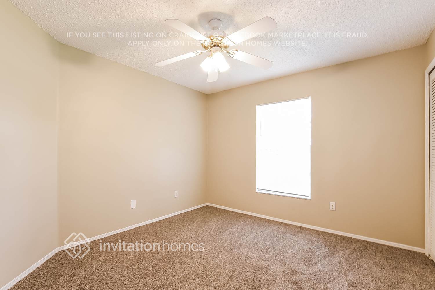 Building Photo - 435 Country Wood Cir