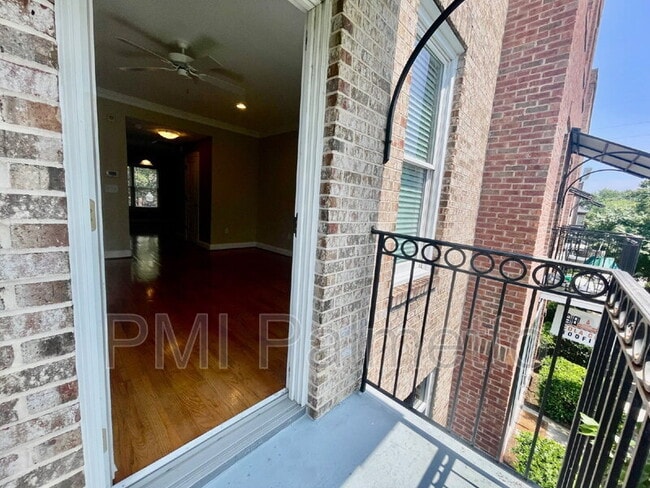 Building Photo - 1316 Pulaski St