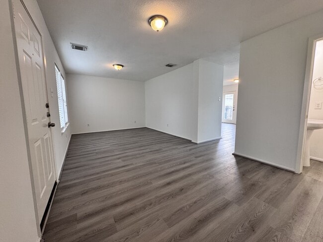 Building Photo - 1075 Verde Trails Dr