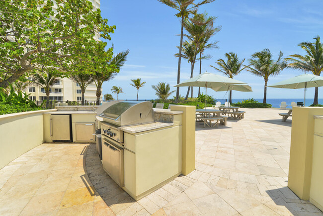Building Photo - 550 S Ocean Blvd