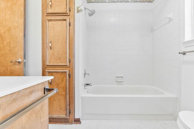 Building Photo - AVAILABLE NOW – $3,000/MONTH – ALL UTILITIES + LAWN SERVICE + POOL SERVICE INCLUDED!