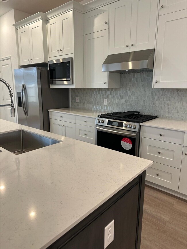 Building Photo - 27034 Golden Isle Ln