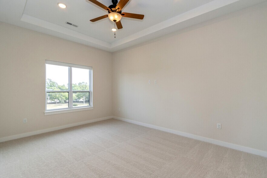 Building Photo - 1953 1st Ave SE