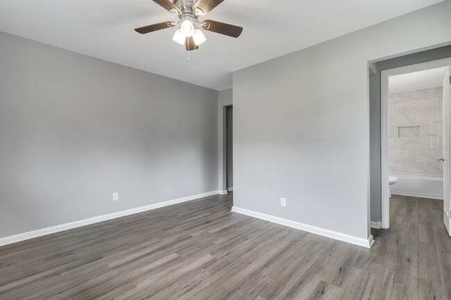 Building Photo - 2058 Nettie Ct
