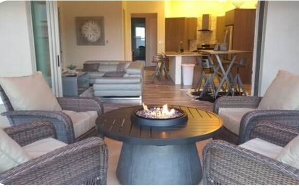 Patio with Fire Pit - 5928 Mafraq Ave NW