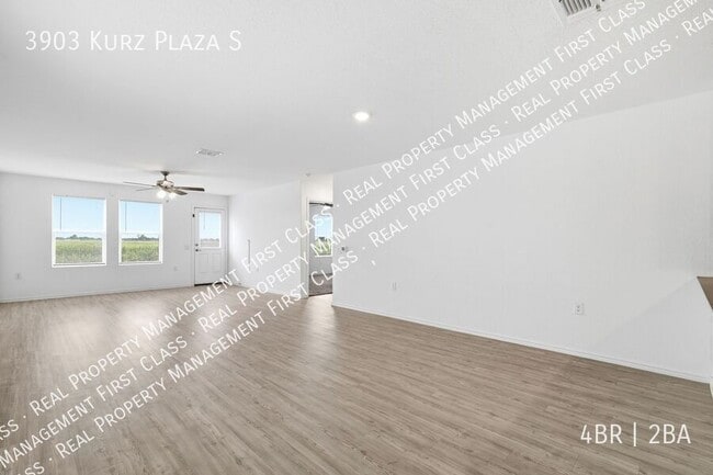 Building Photo - 3903 Kurz Plz S