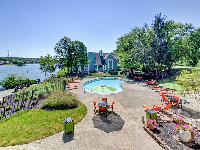 Island Club 7938 Island Club Dr Indianapolis IN 46214 Apartment Finder