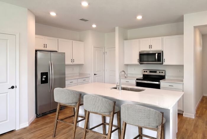 Building Photo - 8695 Elmo Ln