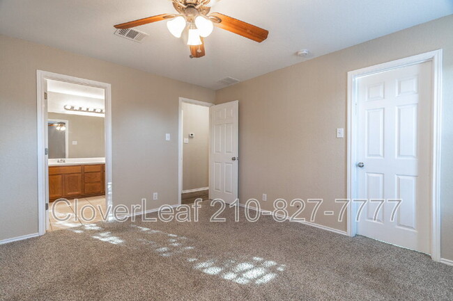 Building Photo - 11710 Wayward Daisy