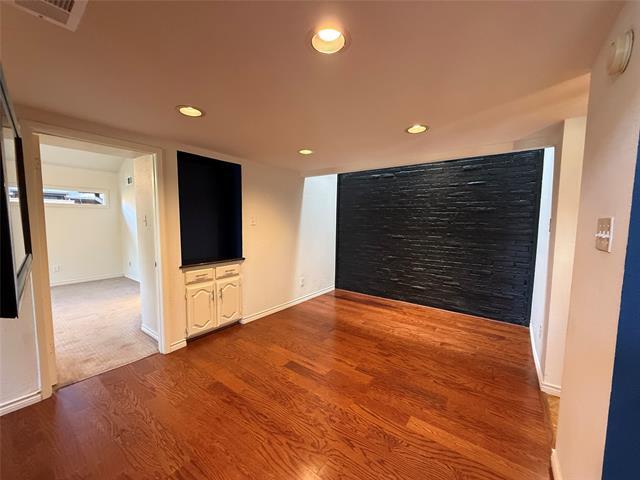 Building Photo - 3175 Golden Oak Ct