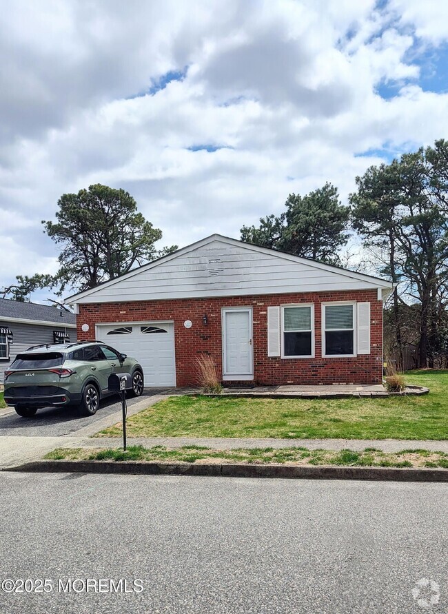 Building Photo - 84 Virgin Islands Dr